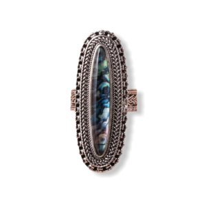 Lange ring met textuur