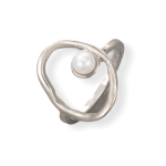 Ronde zilveren ring met parel