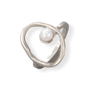 Ronde zilveren ring met parel