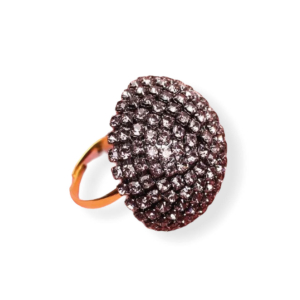 Gouden ring met grijze strass steentjes