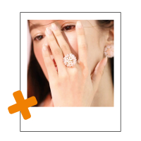 Bloemvormige ring goud/licht roze