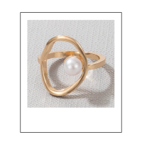 Ronde zilveren ring met parel