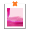Haarborstel handmodel Roze lippen